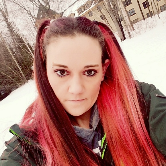 Meet your Posher, Elizabeth - Picture 1 of 1